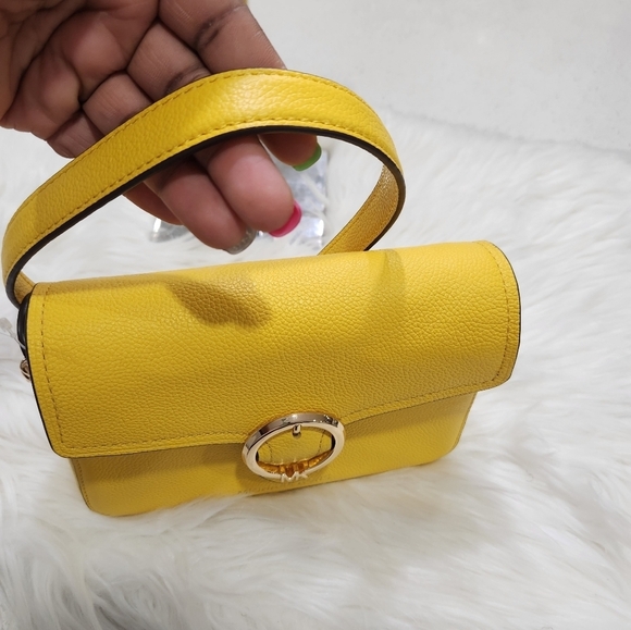 💛🔹️Michael Kors🔹️ Wanda crossbody Chain Bag Yellow Citrus - Picture 9 of 9